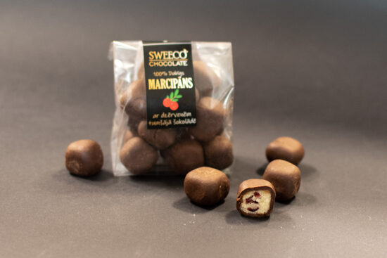 Marzipan with cranberries in dark chocolate