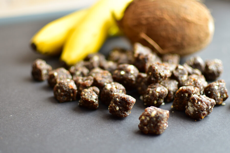 Dried banana cubes with coconut